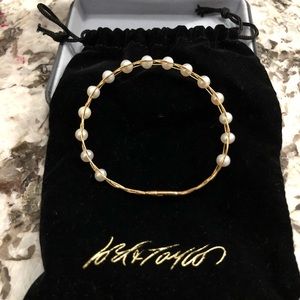 Pearl bracelet